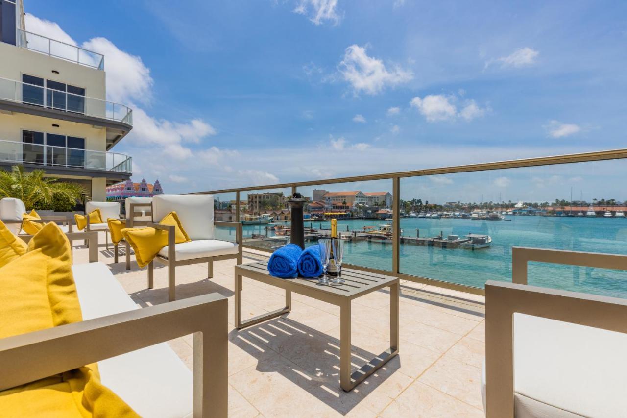 Warm Nicely Decorated Unit Unbeatable Location Oranjestad Exterior foto
